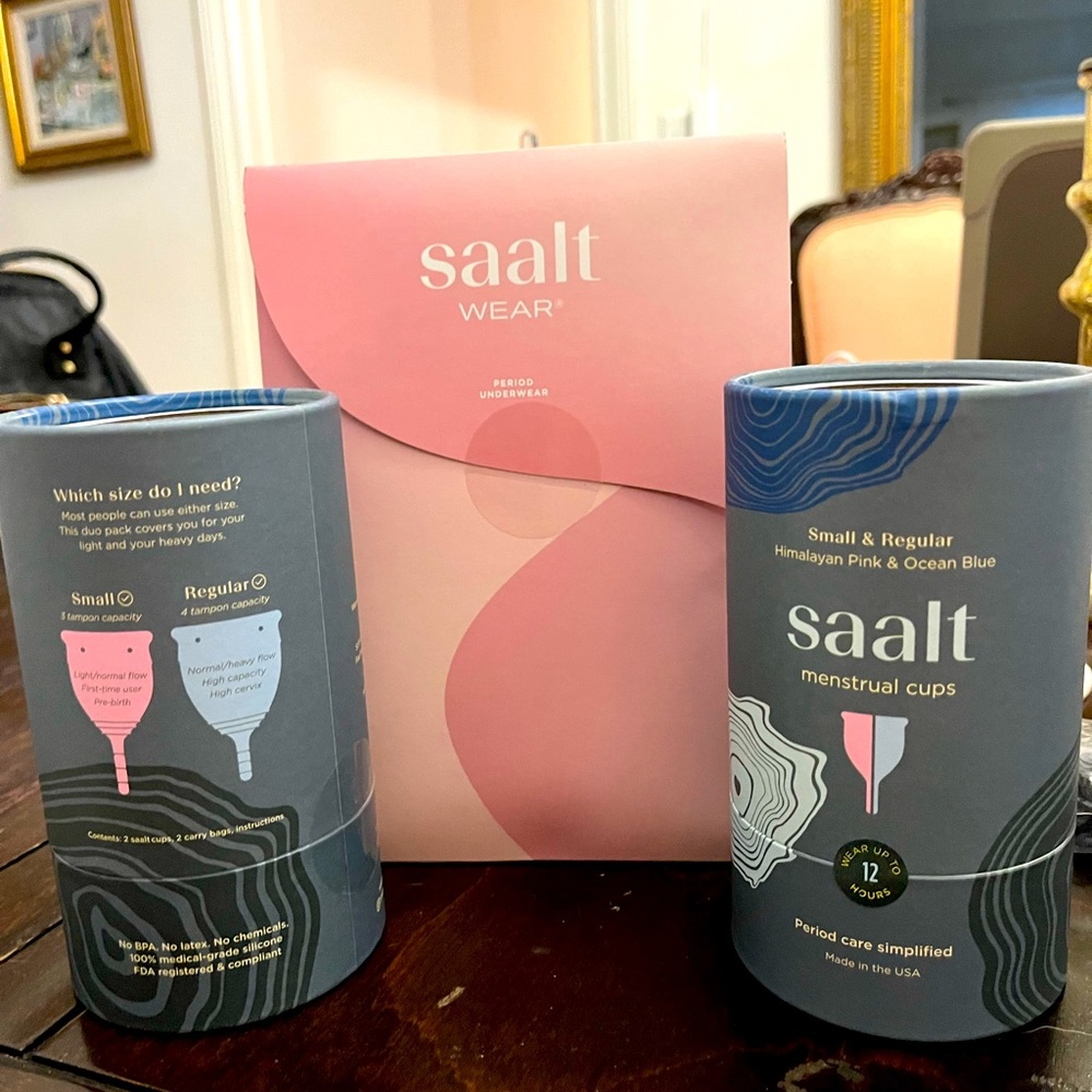 New unopened 2 Saalt Menstrual cups (each with 2 sizes) and Large period…